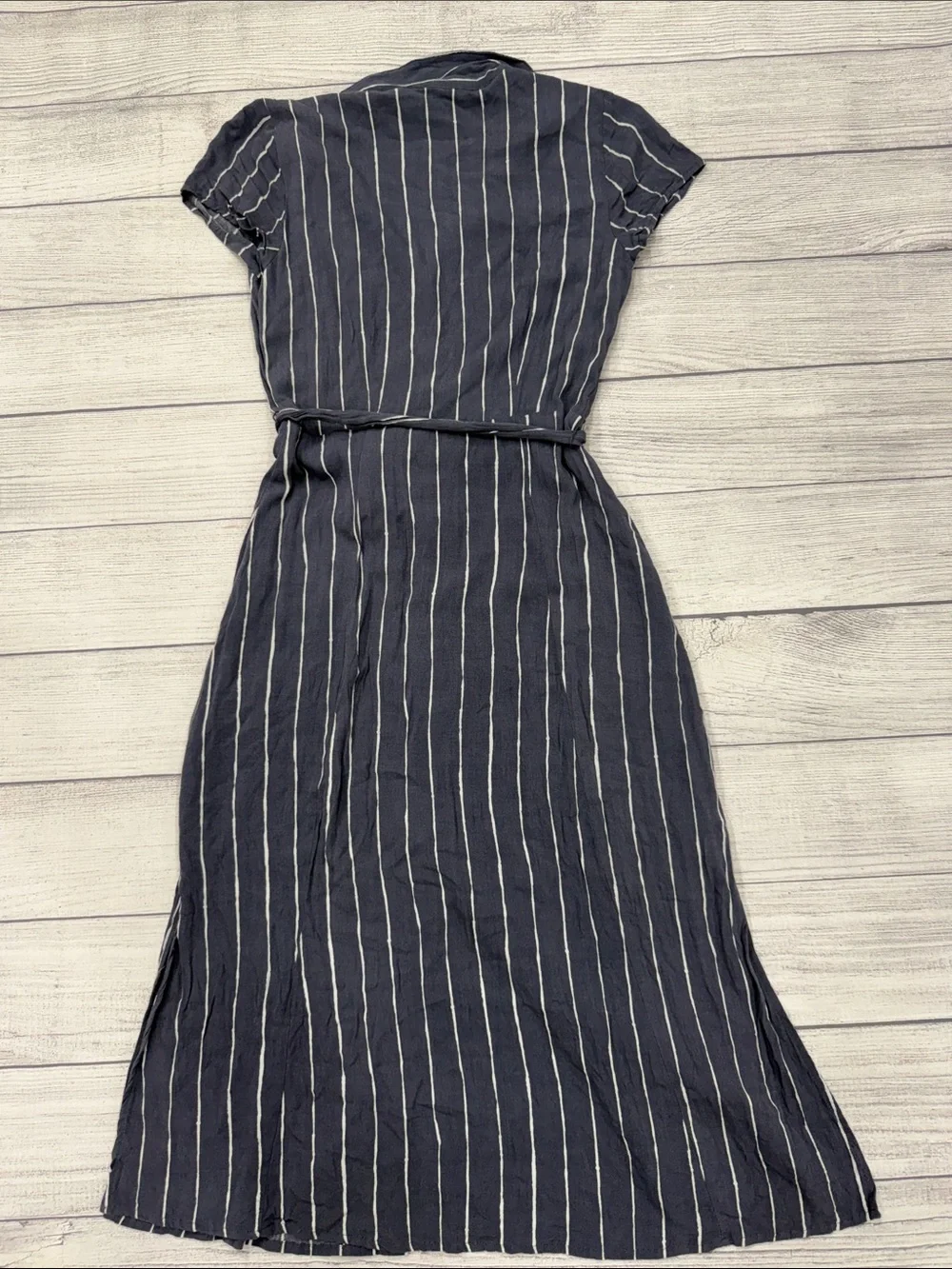 Abercrombie & Fitch Gray Striped Button Front Midi Dress XS